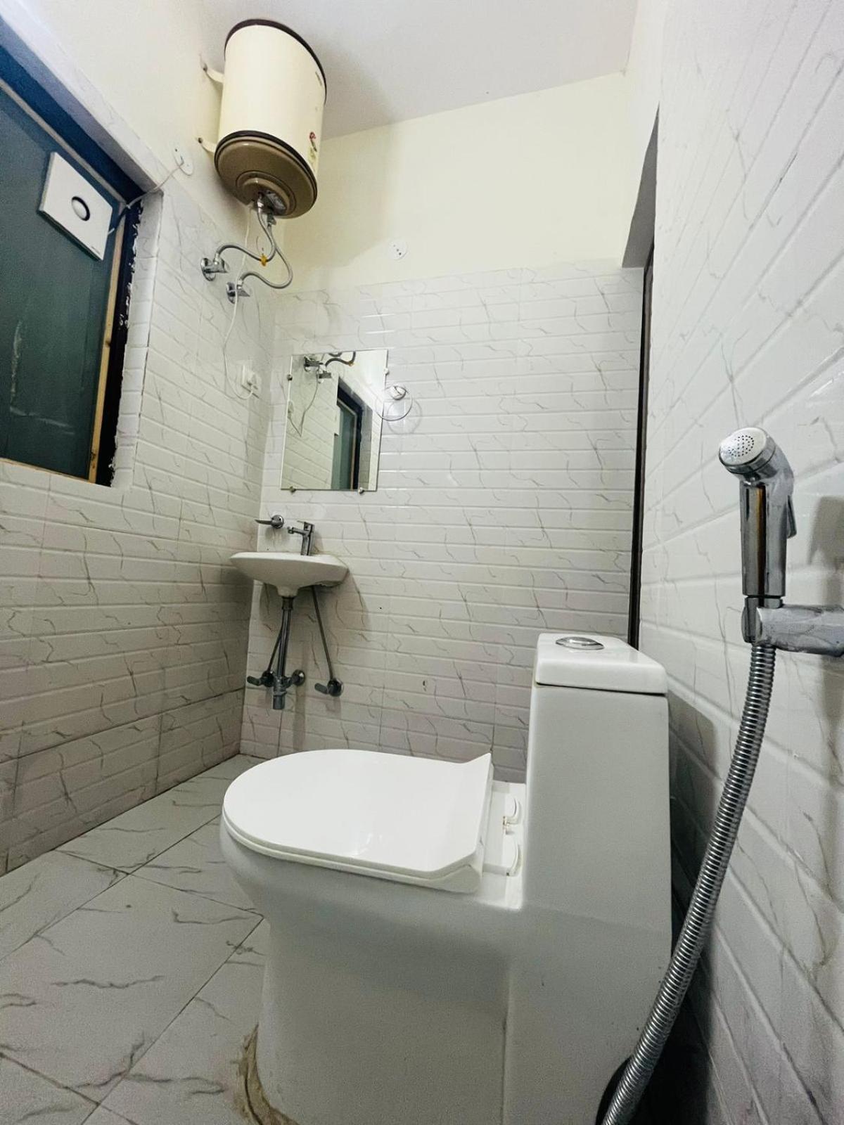 Shiv - Aiims Appartement